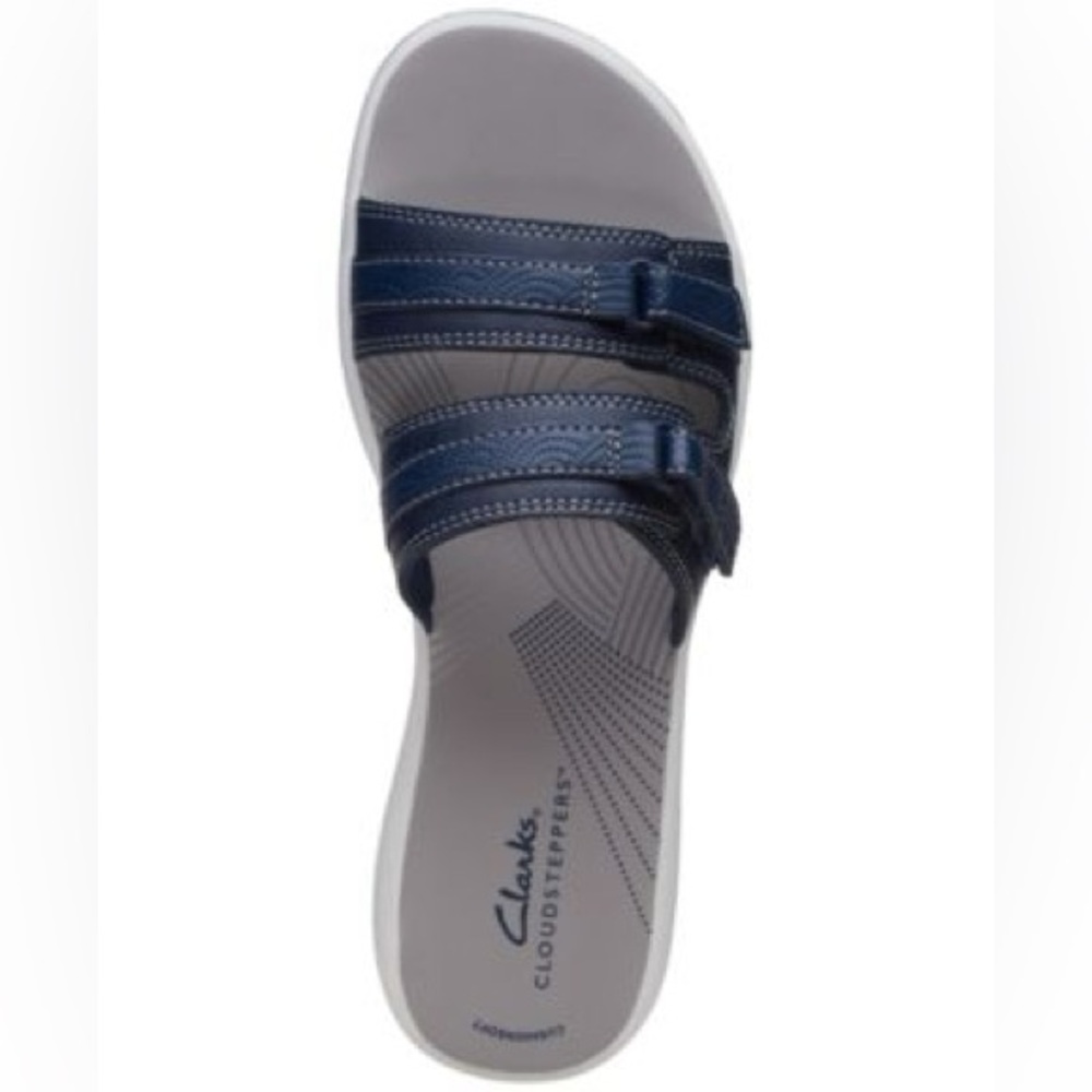 New With Tags Clarks Women's Breeze Piper Navy Slide Sandal